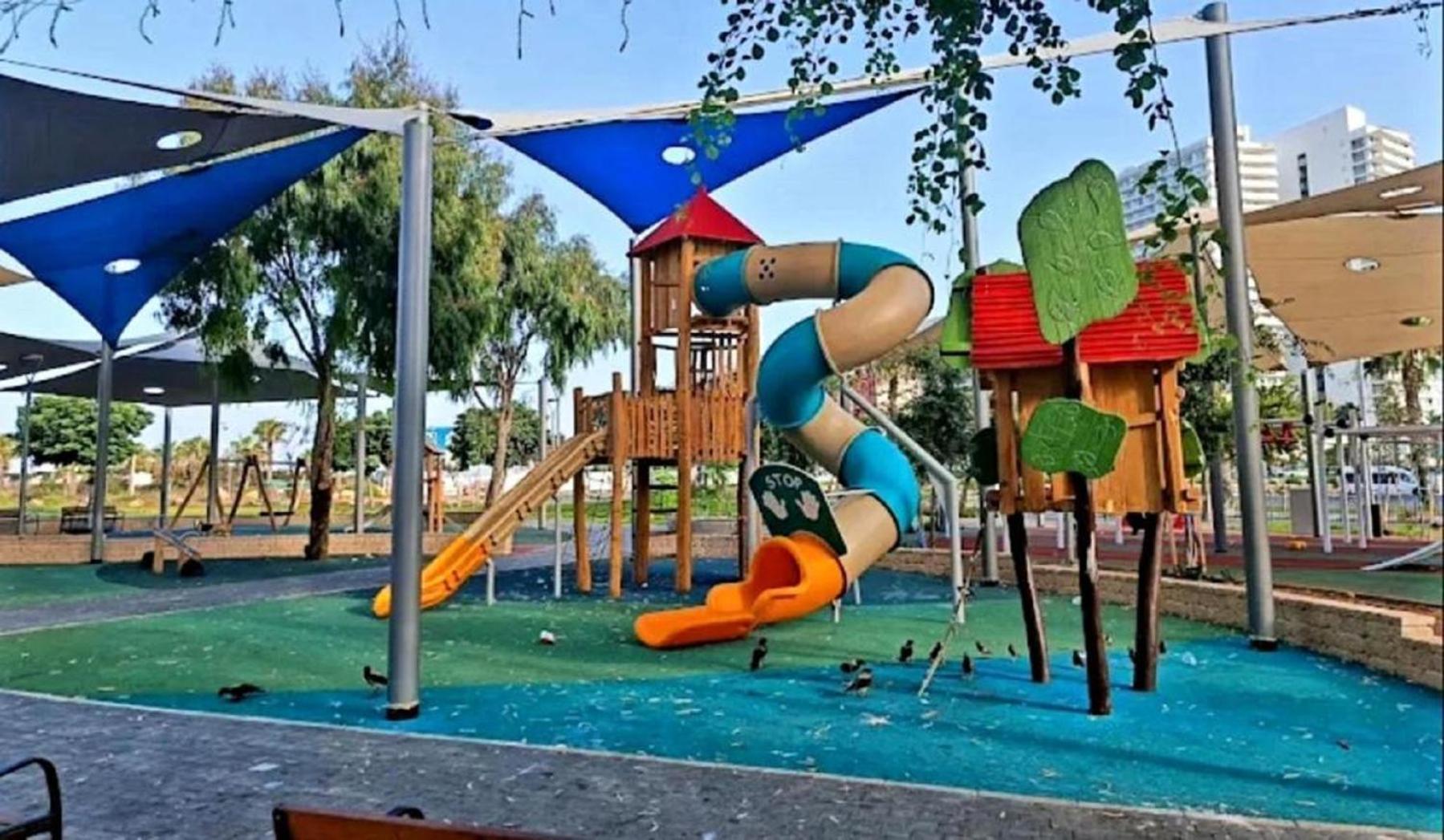 Spat Beach Bat Yam Exteriör bild